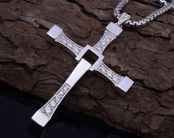 Collar Cruz de Toretto