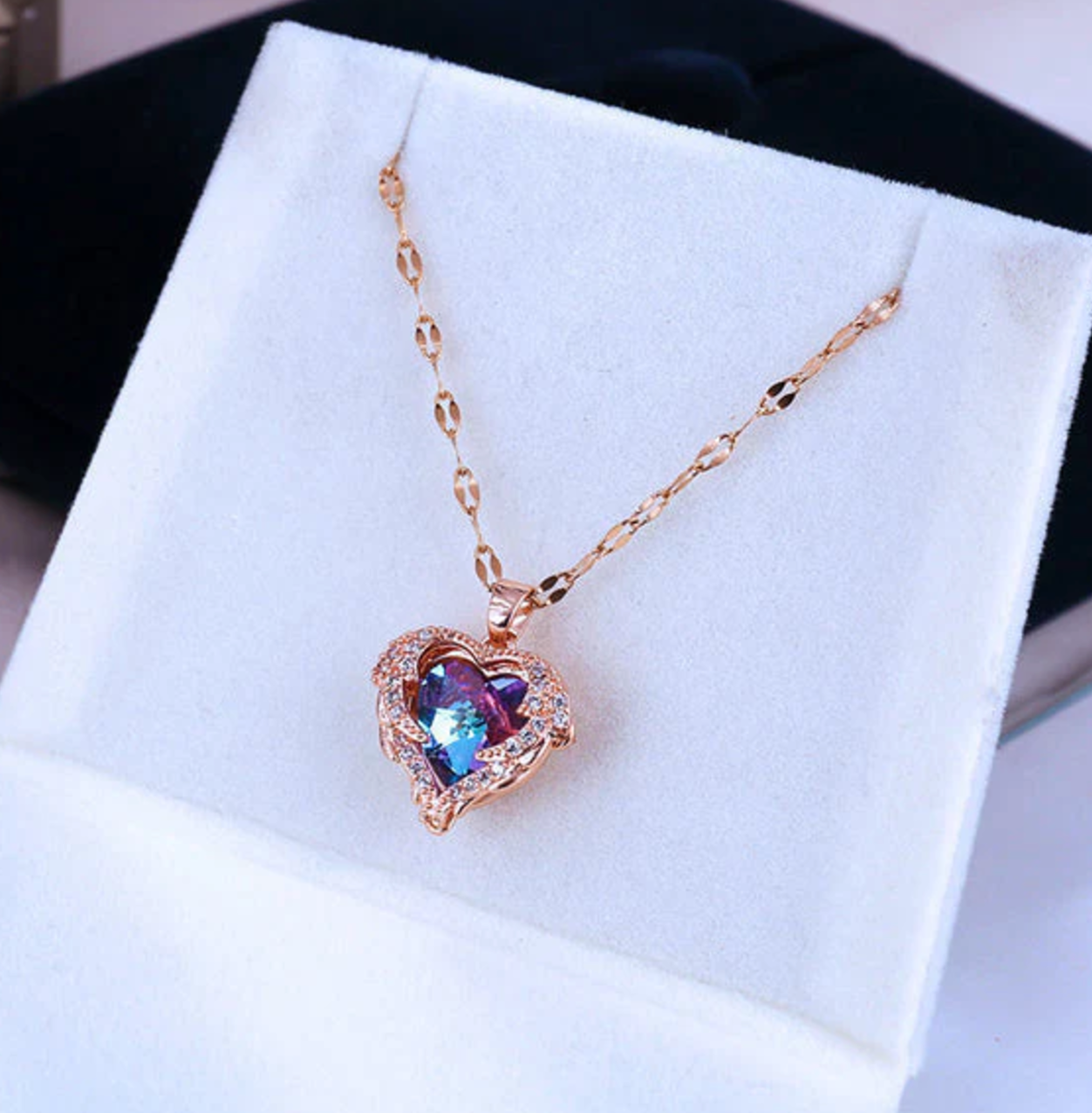 COLLAR PROMESA DE AMOR - ELEGANCIA Y COMPROMISO