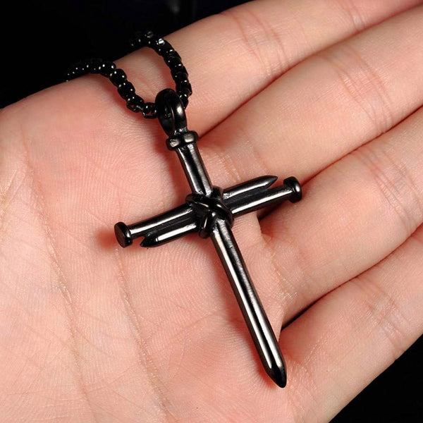 Collar Cruz de Clavos