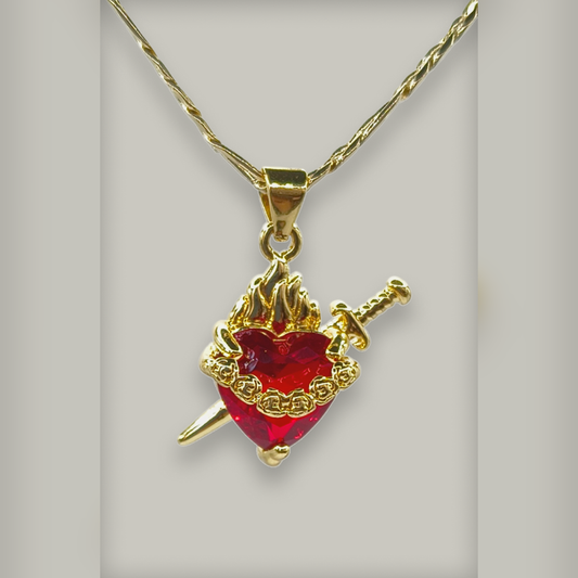 Dije Corazón Inmaculado Corazón María en cristal color rojo.