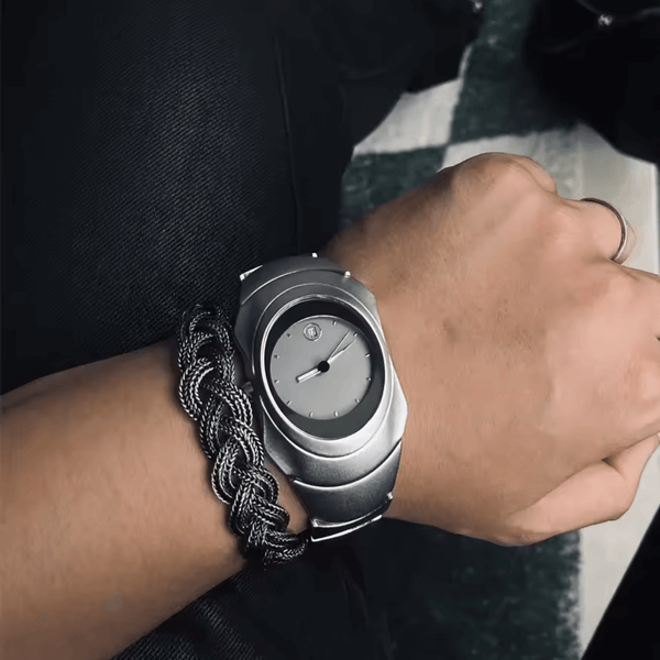 Reloj Futurista